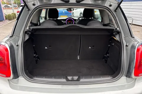 6 of 50 for Mini Hatch 1.5 Cooper Euro 6 (s/s) 3dr