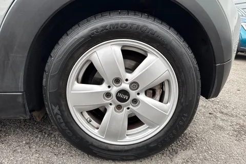 10 of 50 for Mini Hatch 1.5 Cooper Euro 6 (s/s) 3dr