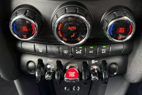 21 of 50 for Mini Hatch 1.5 Cooper Euro 6 (s/s) 3dr