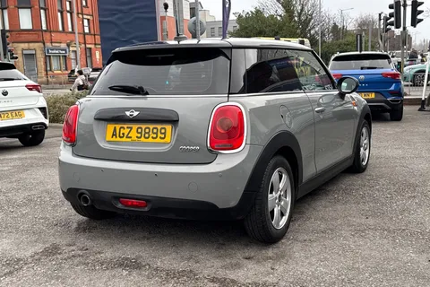 28 of 50 for Mini Hatch 1.5 Cooper Euro 6 (s/s) 3dr