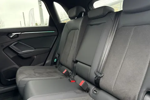 PK20XHV Audi Q3 Edition 1 35 TFSI  150 PS 6-speed Thumbnail #20