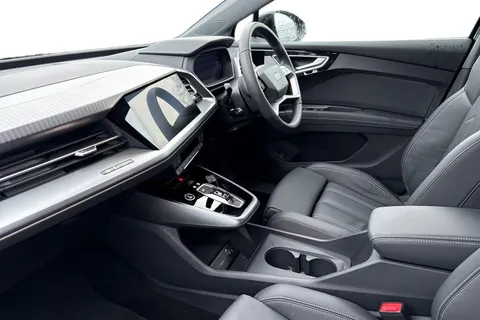 KR25ZJY Audi Q4 e-tron Q4  Sport 45 e-tron  210,00 kW Thumbnail #16