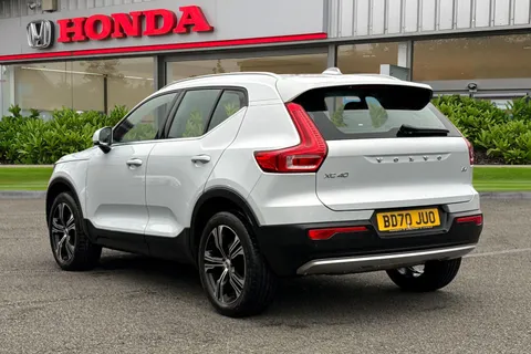 BD70JUO Volvo Xc40 2.0 B4P Inscription Pro 5dr Auto Thumbnail #3