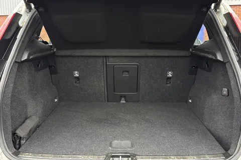 BD70JUO Volvo Xc40 2.0 B4P Inscription Pro 5dr Auto Thumbnail #10