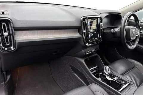BD70JUO Volvo Xc40 2.0 B4P Inscription Pro 5dr Auto Thumbnail #17