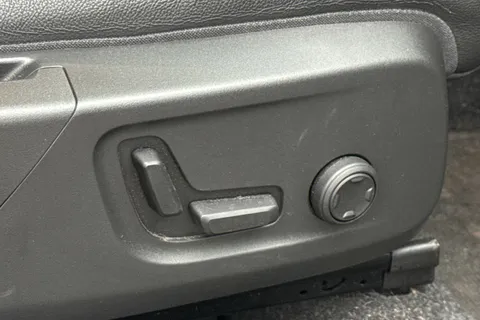 BD70JUO Volvo Xc40 2.0 B4P Inscription Pro 5dr Auto Thumbnail #31