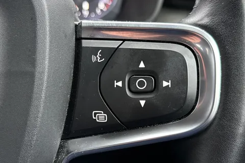 BD70JUO Volvo Xc40 2.0 B4P Inscription Pro 5dr Auto Thumbnail #40
