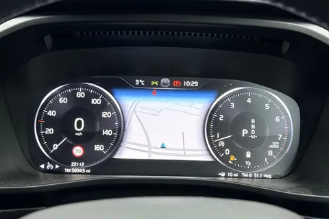 BD70JUO Volvo Xc40 2.0 B4P Inscription Pro 5dr Auto Thumbnail #41