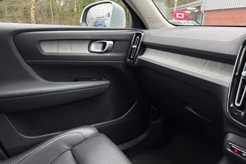 BD70JUO Volvo Xc40 2.0 B4P Inscription Pro 5dr Auto Thumbnail #42