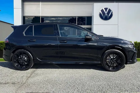  Volkswagen Golf 2.0 TSI R Black Edition DSG 4Motion Euro 6 (s/s) 5dr Thumbnail #3