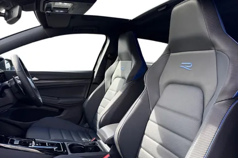  Volkswagen Golf 2.0 TSI R Black Edition DSG 4Motion Euro 6 (s/s) 5dr Thumbnail #15