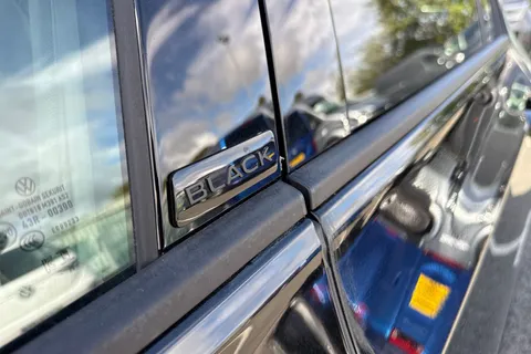  Volkswagen Golf 2.0 TSI R Black Edition DSG 4Motion Euro 6 (s/s) 5dr Thumbnail #33