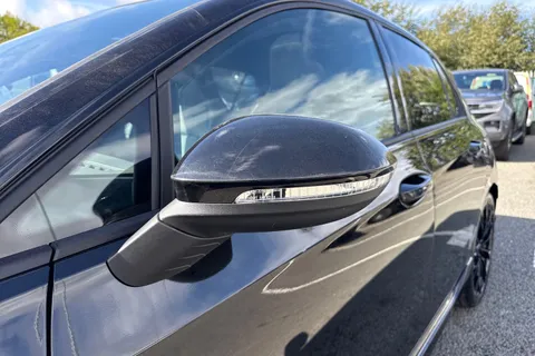  Volkswagen Golf 2.0 TSI R Black Edition DSG 4Motion Euro 6 (s/s) 5dr Thumbnail #34