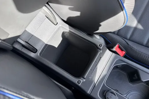  Volkswagen Golf 2.0 TSI R Black Edition DSG 4Motion Euro 6 (s/s) 5dr Thumbnail #44