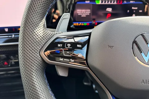  Volkswagen Golf 2.0 TSI R Black Edition DSG 4Motion Euro 6 (s/s) 5dr Thumbnail #46