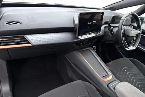 NU25MLJ CUPRA Born 170kW e-Boost V1 59kWh 5dr Auto Thumbnail #17