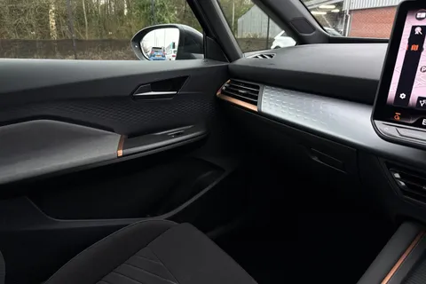 NU25MLJ CUPRA Born 170kW e-Boost V1 59kWh 5dr Auto Thumbnail #47