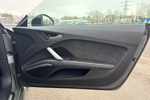 PG73XWH Audi TT Coup- Final Edition 40 TFSI  197 PS S tronic Thumbnail #42