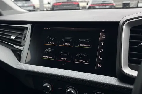 PG19EBF Audi A1 Sport 30 TFSI  116 PS 6-speed Thumbnail #18