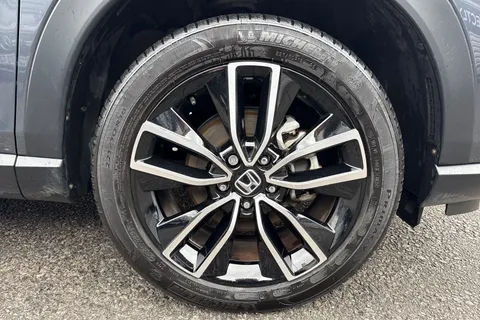 FJ24ZDN Honda HR-V 1.5 eHEV Elegance 5dr CVT Thumbnail #13