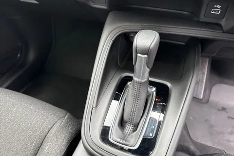 FJ24ZDN Honda HR-V 1.5 eHEV Elegance 5dr CVT Thumbnail #23