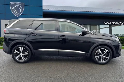 DF72OKU PEUGEOT 5008 1.5 BlueHDi GT Euro 6 (s/s) 5dr Thumbnail #4