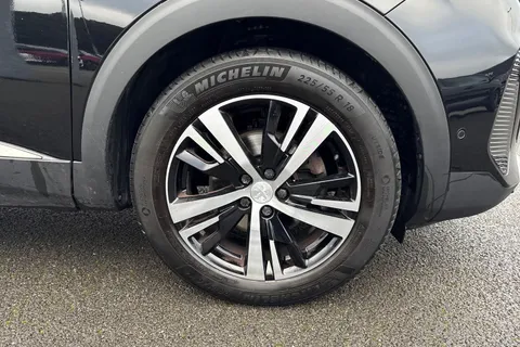 DF72OKU PEUGEOT 5008 1.5 BlueHDi GT Euro 6 (s/s) 5dr Thumbnail #11