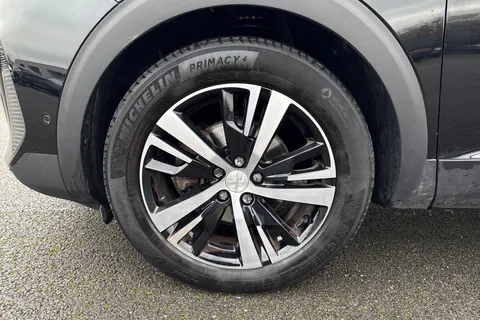 DF72OKU PEUGEOT 5008 1.5 BlueHDi GT Euro 6 (s/s) 5dr Thumbnail #14