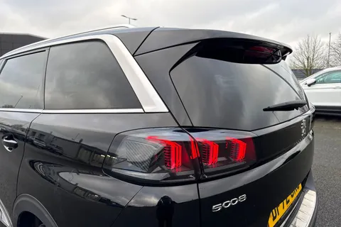 DF72OKU PEUGEOT 5008 1.5 BlueHDi GT Euro 6 (s/s) 5dr Thumbnail #34