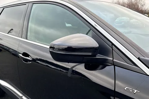 DF72OKU PEUGEOT 5008 1.5 BlueHDi GT Euro 6 (s/s) 5dr Thumbnail #39