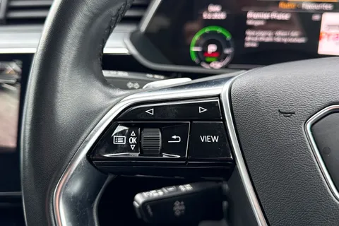 26 of 55 for Audi e-tron Technik 50 quattro 230,00 kW