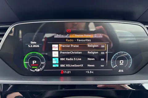 29 of 55 for Audi e-tron Technik 50 quattro 230,00 kW