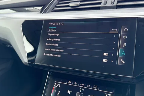 40 of 55 for Audi e-tron Technik 50 quattro 230,00 kW