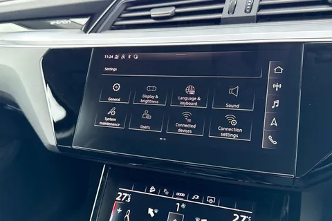 47 of 55 for Audi e-tron Technik 50 quattro 230,00 kW