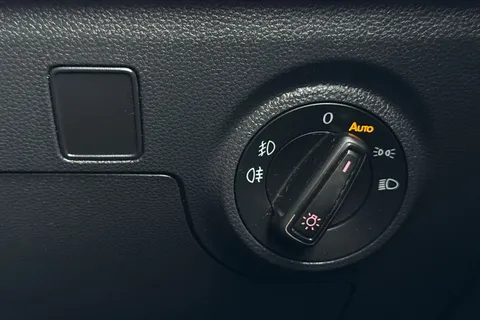 DA72EYL SEAT Arona 1.0 TSI FR Sport Euro 6 (s/s) 5dr Thumbnail #36