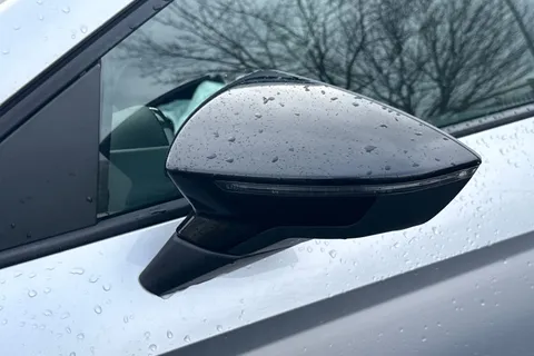 DA23ZCE SEAT Ibiza 1.0 TSI FR Sport Euro 6 (s/s) 5dr Thumbnail #30