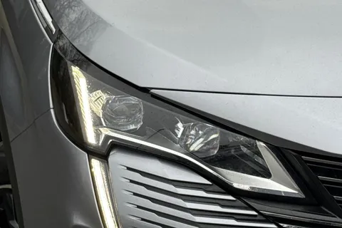 MT73CYL PEUGEOT 5008 1.2 PureTech GT EAT Euro 6 (s/s) 5dr Thumbnail #28