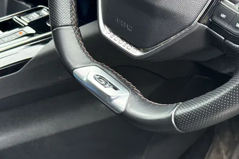 MT73CYL PEUGEOT 5008 1.2 PureTech GT EAT Euro 6 (s/s) 5dr Thumbnail #32