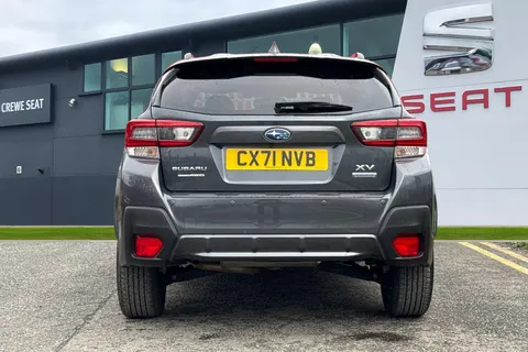 CX71NVB Subaru Xv 2.0 i e-Boxer SE Lineartronic 4WD Euro 6 (s/s) 5dr Thumbnail #5