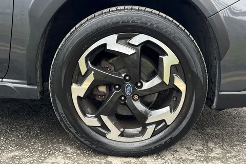 CX71NVB Subaru Xv 2.0 i e-Boxer SE Lineartronic 4WD Euro 6 (s/s) 5dr Thumbnail #10