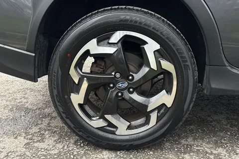 CX71NVB Subaru Xv 2.0 i e-Boxer SE Lineartronic 4WD Euro 6 (s/s) 5dr Thumbnail #11