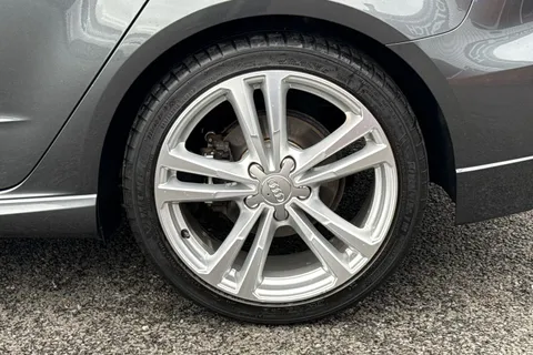 KY17LYT Audi A3 1.4 TFSI CoD S line Sportback S Tronic Euro 6 (s/s) 5dr Thumbnail #13