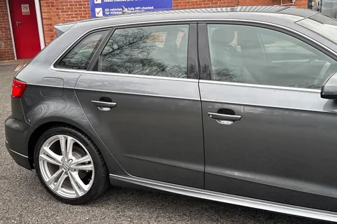 KY17LYT Audi A3 1.4 TFSI CoD S line Sportback S Tronic Euro 6 (s/s) 5dr Thumbnail #29