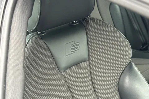 KY17LYT Audi A3 1.4 TFSI CoD S line Sportback S Tronic Euro 6 (s/s) 5dr Thumbnail #34