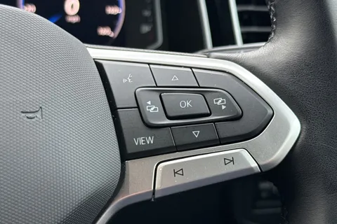 YV23AAZ Volkswagen Taigo 1.5 TSI R-Line DSG Euro 6 (s/s) 5dr Thumbnail #40