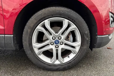 MV67MMO Ford Edge 2.0 TDCi Titanium AWD Euro 6 (s/s) 5dr Thumbnail #7