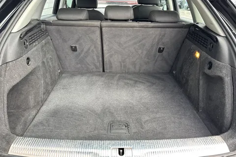 YF18OUL Audi Q3 1.4 TFSI CoD Sport Euro 6 (s/s) 5dr Thumbnail #8