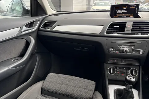 YF18OUL Audi Q3 1.4 TFSI CoD Sport Euro 6 (s/s) 5dr Thumbnail #21