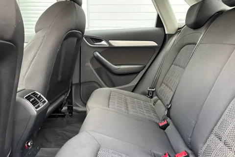 YF18OUL Audi Q3 1.4 TFSI CoD Sport Euro 6 (s/s) 5dr Thumbnail #36