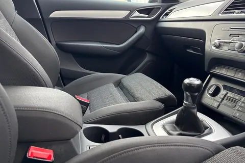 YF18OUL Audi Q3 1.4 TFSI CoD Sport Euro 6 (s/s) 5dr Thumbnail #42